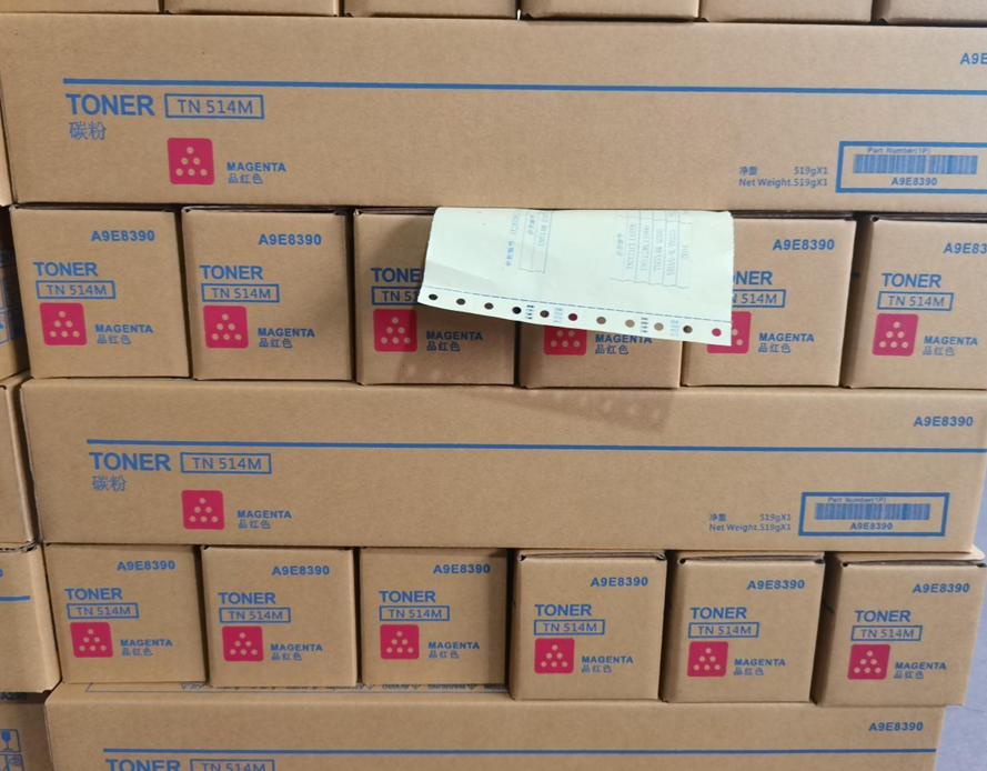TONER TN514M